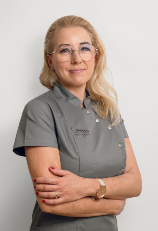 Jolanta Panek - Dental hygienist & assistant